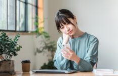 浮気相手がネットで結婚宣言？